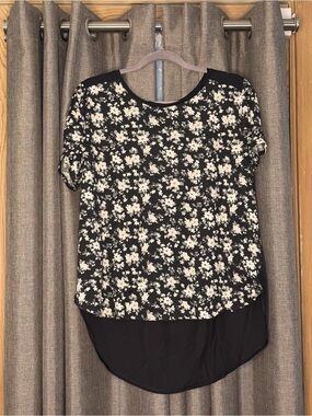 Old Navy Black Floral Blouse